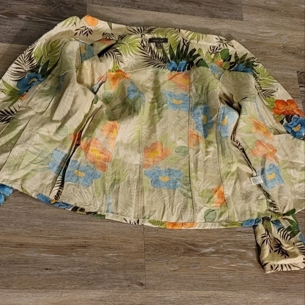 AMBER sun jacket size M petite blend of cotton and linen